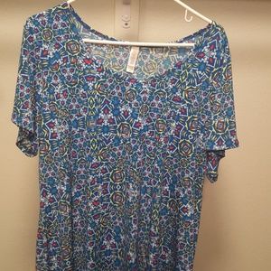 LuLaRoe Classic T